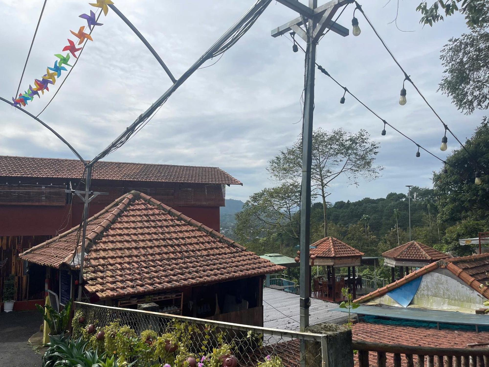 Lien Do Star Hotel Bao Loc Buitenkant foto